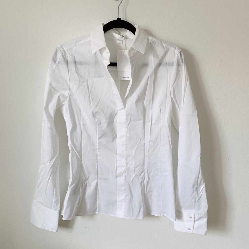 🚫SOLD🚫 NWT BOSS button down shirt